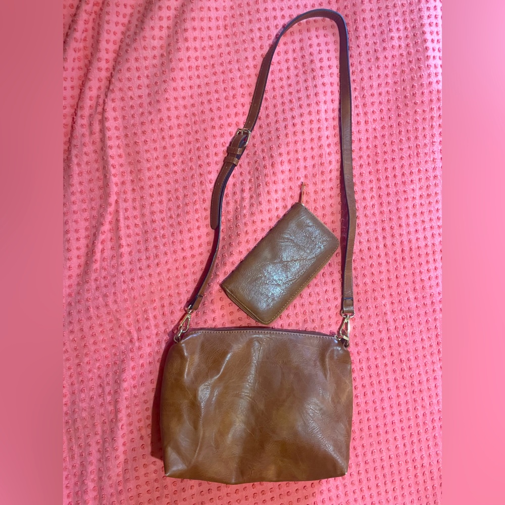 Cross Body leather purse and wallet